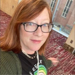 Meet your Posher, Lee